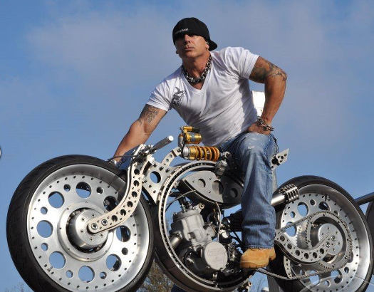 Pre milovníkov diel vyčnievajúcich z radu: Ložiskový motocykel!