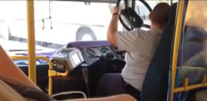Video: Ako sa jazdí bez volantu?