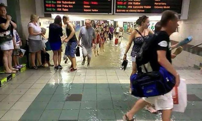 Aquapark na vlakovej stanici a gondoly v Žiline?