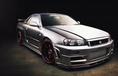 450-koňový Nissan Skyline vzácnejší ako Ferrari!