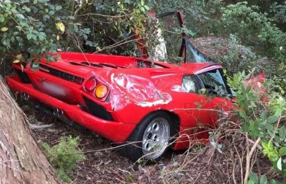 Kúpil si Lamborghini, o pár hodín s ním skončil takto!!!