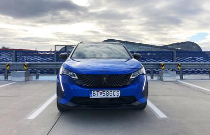 Čo má nové Peugeot 3008, je po facelifte lepší a čo ostalo dobré?