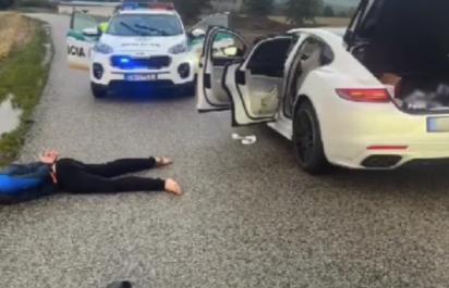 Naháňačka pri Žiline: Polícia vs. Porsche Panamera 