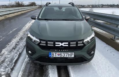 Test: Dacia Sandero Stepway - Veľa hudby