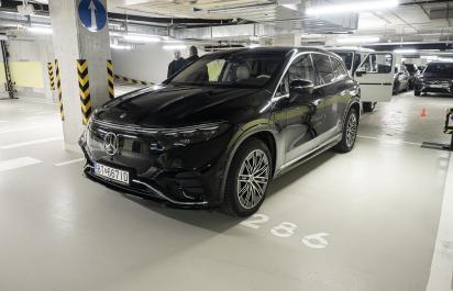 Prvá jazda Mercedes EQS SUV: Dojazd, luxus a brutálny výkon
