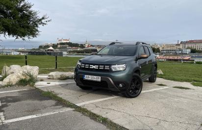 Je Dacia Duster s turbomotorom a štvorkolkou ozaj vrcholom ponuky?