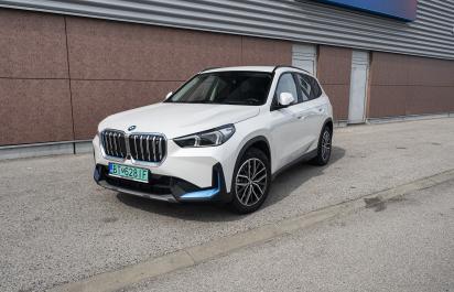 Prvá jazda: BMW iX1 - Silný hráč v elektrosvete