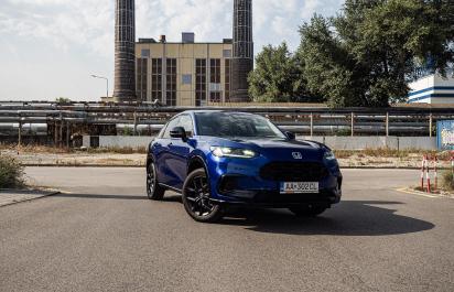Test: Honda ZR-V - Civic XL