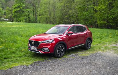 MG eHS: Je bezkonkurenčným PHEV, či má súperov?