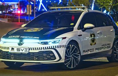 Pancierový hatchback: Golf GTI odolá útoku AK-47