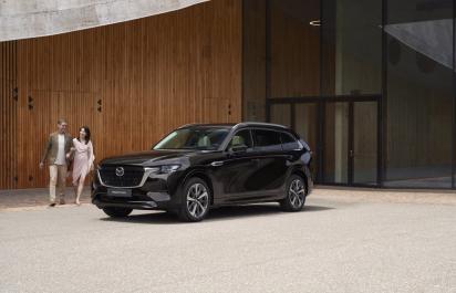 Mazda CX-80 pridáva veľkosť a konečne dve miesta naviac