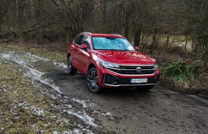 Test: Volkswagen Touareg R-line - malé kroky, ale o to lepší celok
