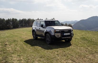 Test: Toyota Land Cruiser LC250 - Je toto auto na zvládnutie apokalypsy?