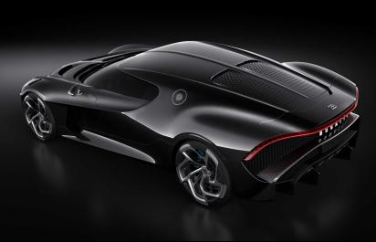 Bugatti La Voiture Noire je na predaj, inzerát si môžete pozrieť až po preukázaní sa bankovým účtom