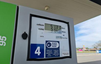 Stojan píše, že ste tankovali viac ako je reálne. Je to zámer alebo pokazené počítadlo?