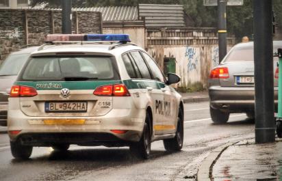 Max. rýchlosť pre bicykle, zmena platnosti vodičákov či kontroly po novom. Zmeny pre vodičov, kolobežkárov aj cyklistov od januára