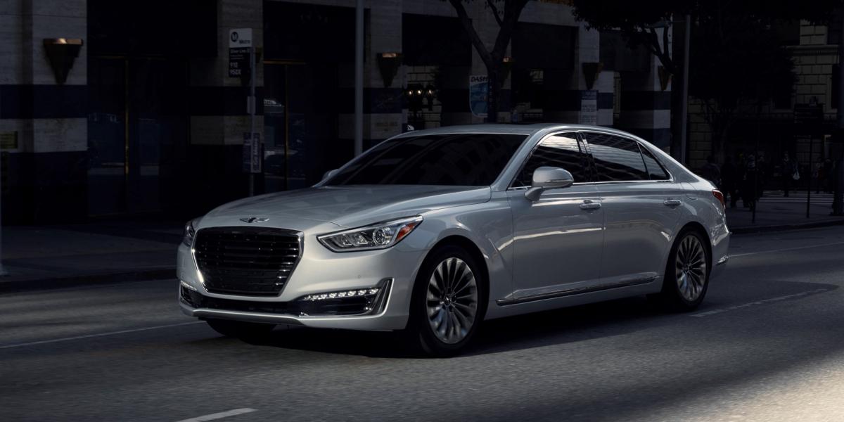 Luxusná značka Genesis od Hyundaiu svoj príchod odkladá