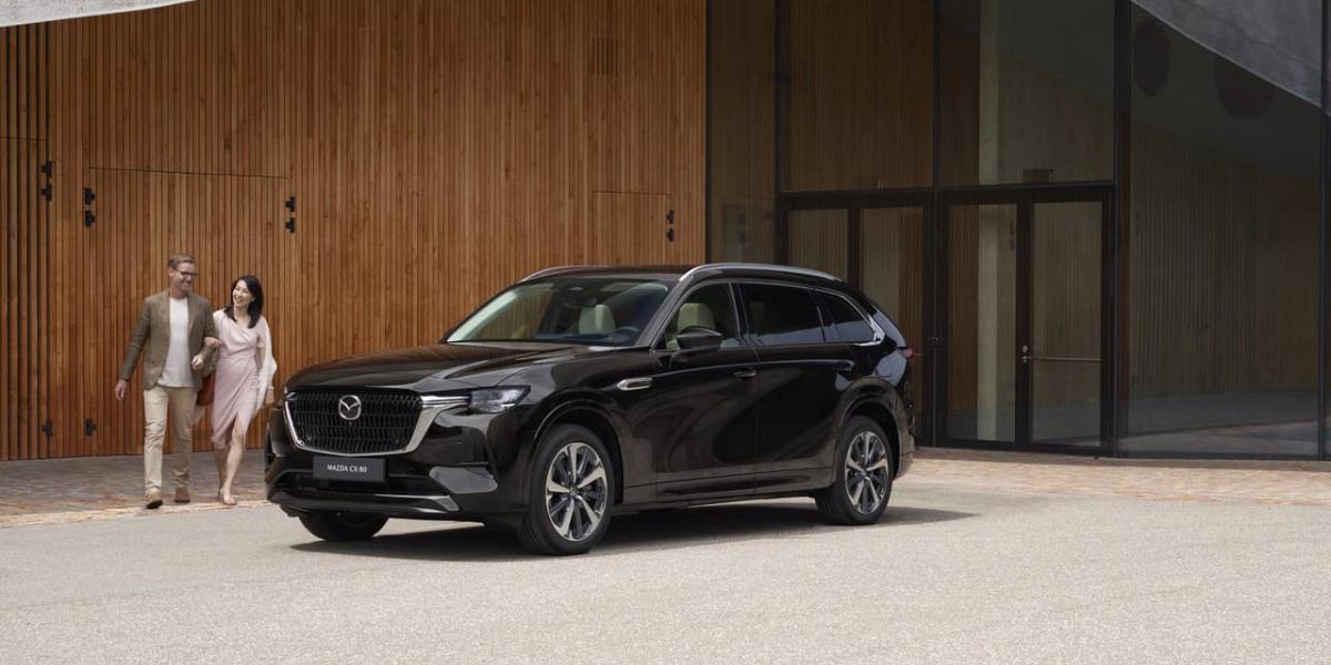 Mazda CX-80 pridáva veľkosť a konečne dve miesta naviac