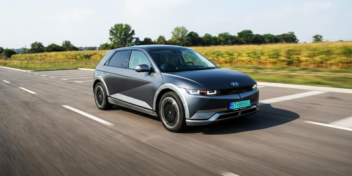 Pozitívna diskriminácia. O dotácie na auto smie žiadať len domácnosť s príjmom do 6,7-tisíc eur mesačne