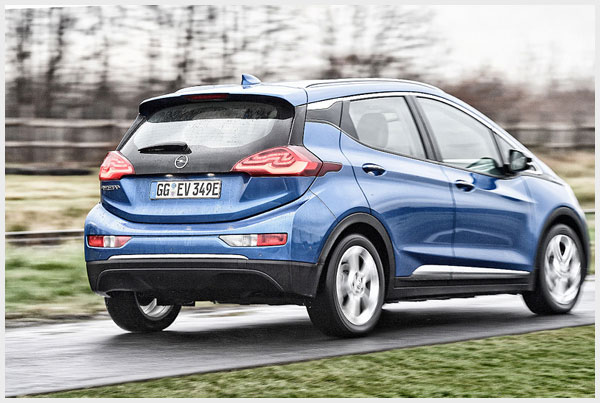Test dojazdu elektromobilov. Niektoré zvládli len pár desiatok km!