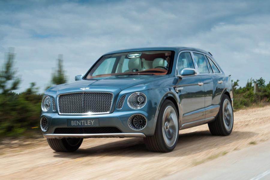 S Bentley do terénu? Časy sa menia. Superluxusné SUV klope na dvere