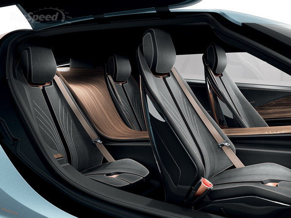 Tesla Model S sa dočka schopného konkurenta. Konečne!