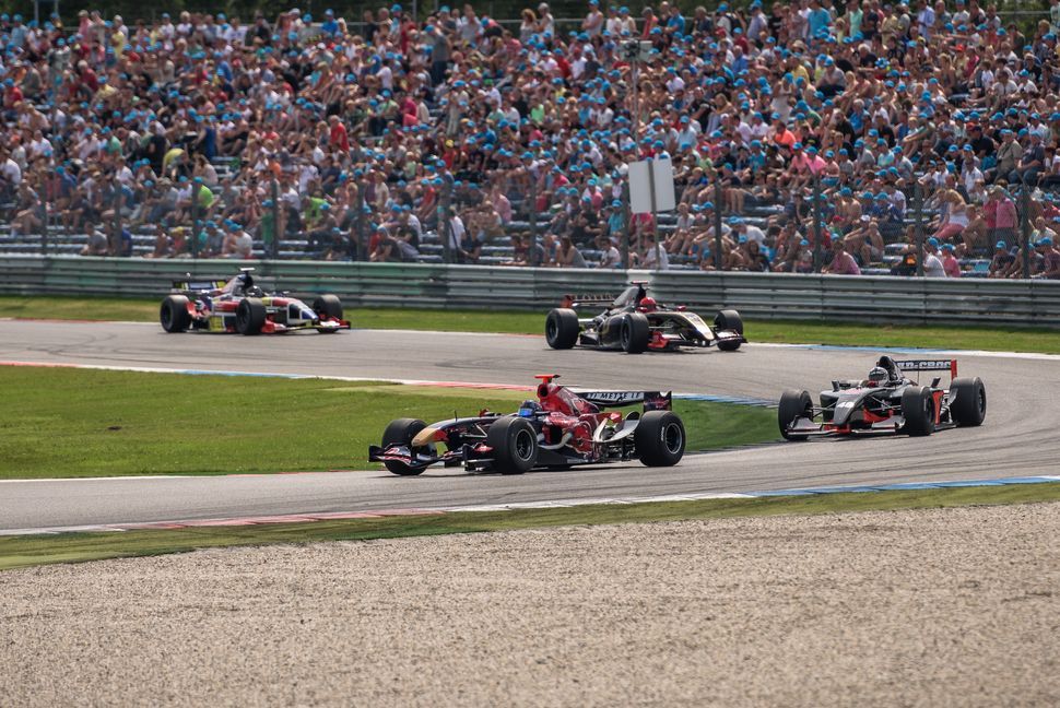 STR1