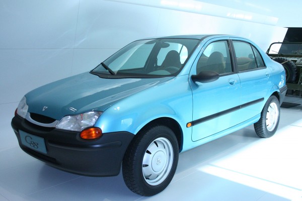 Toto malo byť najlacnejšie Porsche v roku 1994!