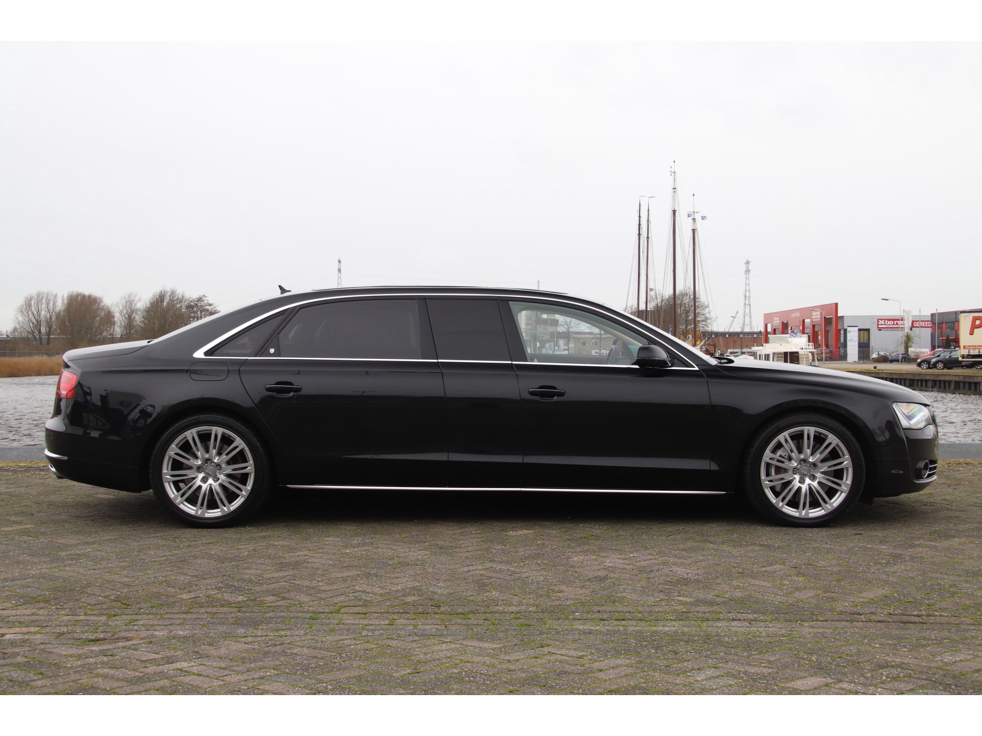 Najdlhšie a najluxusnejšie Audi A8, na svete sú len 2 kusy!