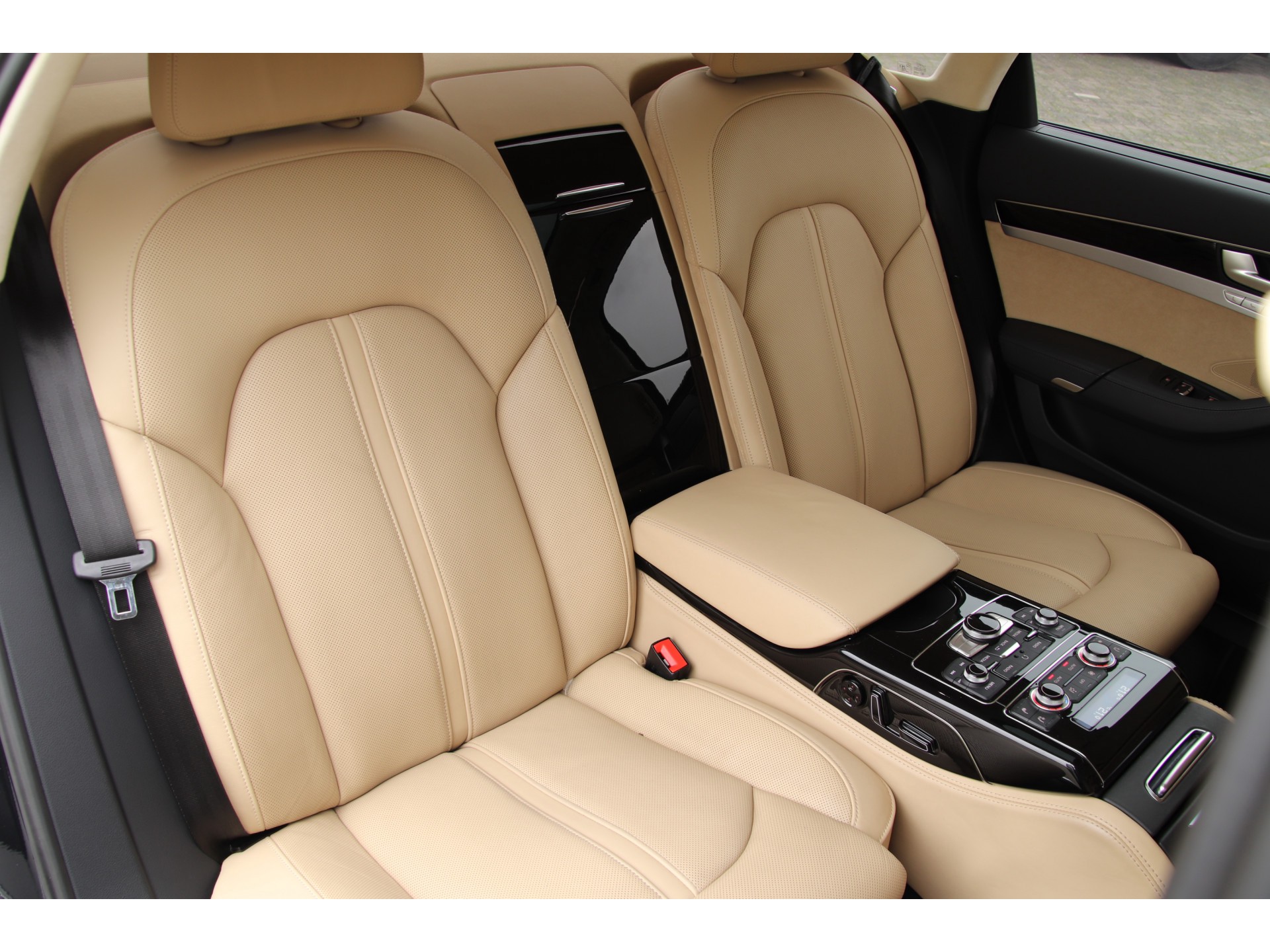 Najdlhšie a najluxusnejšie Audi A8, na svete sú len 2 kusy!