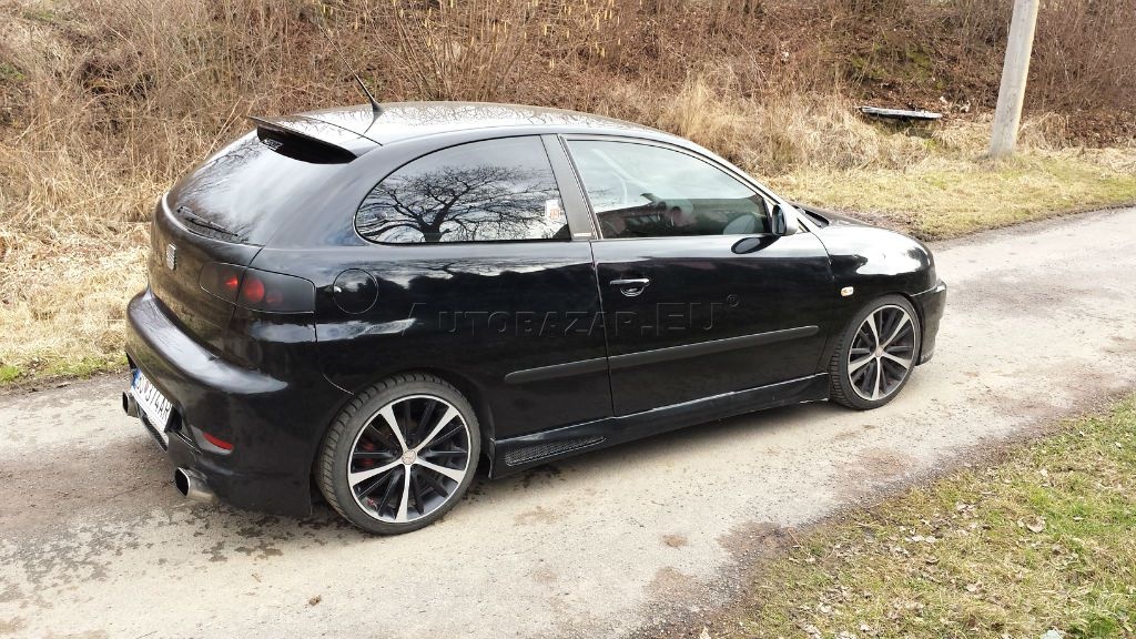 Naj športové autá do 5 000 €. Čo na ne hovoríte?