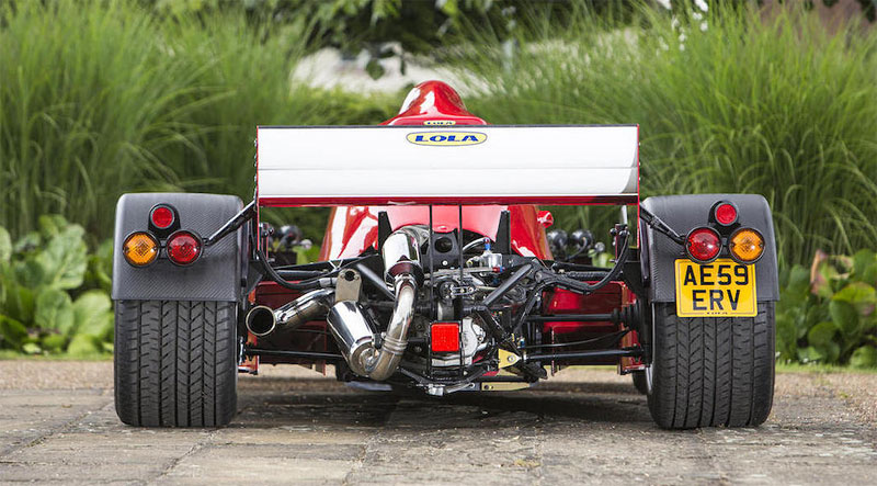 Monopost F1 do bežnej premávky má smerovky a je na predaj!