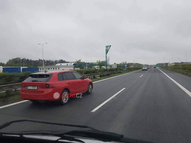 Škoda Octavia IV odfotená na českej diaľnici!