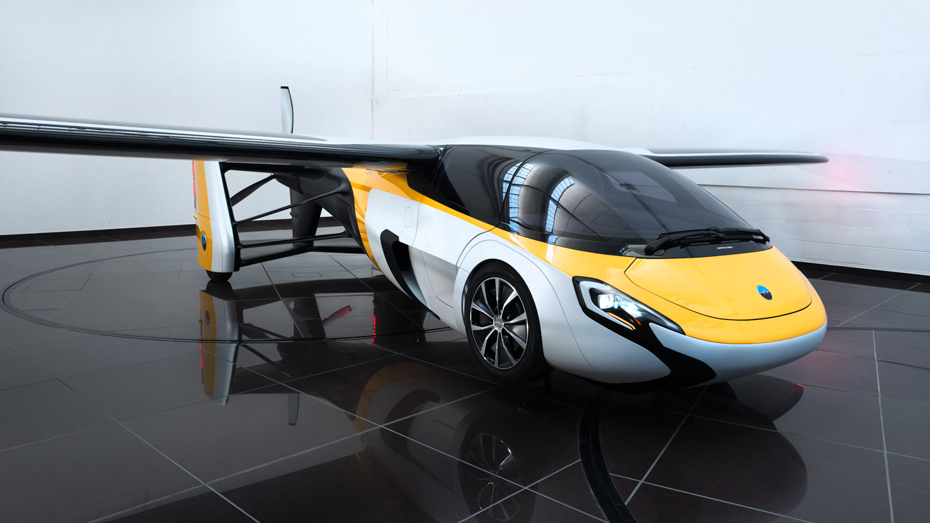 Lietajúci slovenský AeroMobil ide do predaja, toľkoto bude stáť!