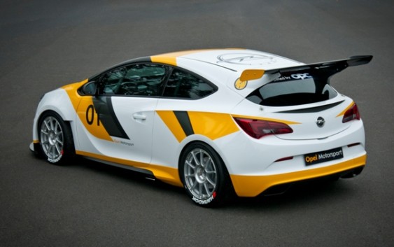 Opel Astra TCR