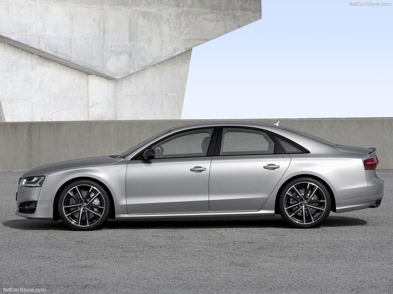 Audi S8 Plus