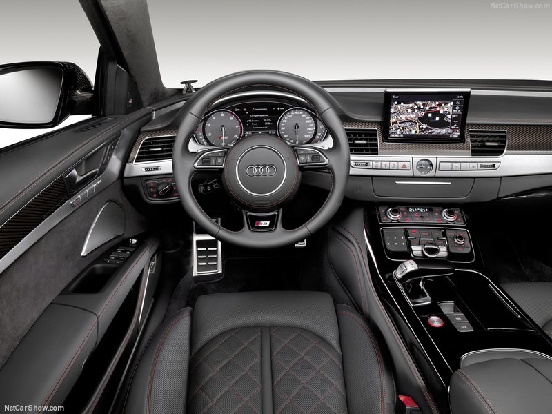 Audi S8 Plus