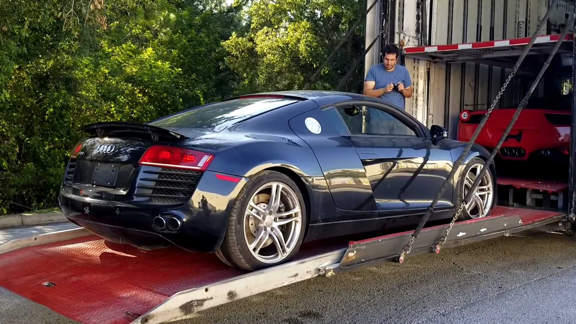 Audi R8 na totálku: Po oprave za 450€ ako nové!