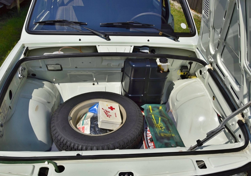 Škoda 105 S s pôvodnou výbavou