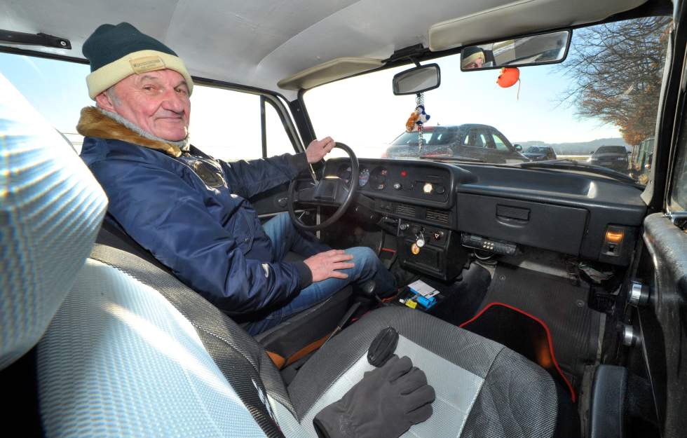 Nemec má 41 rokov 1 Moskvič. Najazdili už 1 000 000 km!