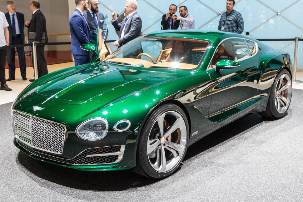 Bentley EXP 10 Speed 6 concept