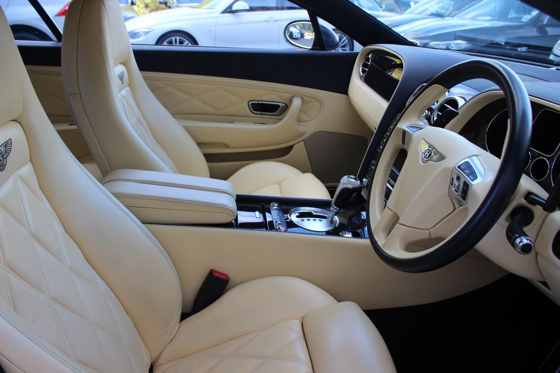 Bentley Continental Speed Cristiana Ronalda, svojho času najdrahšie a najvýkonnejšie Bentley, je na predaj!