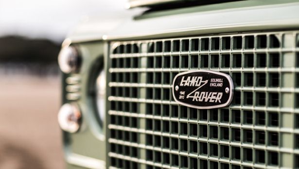 Land Rover Defender
