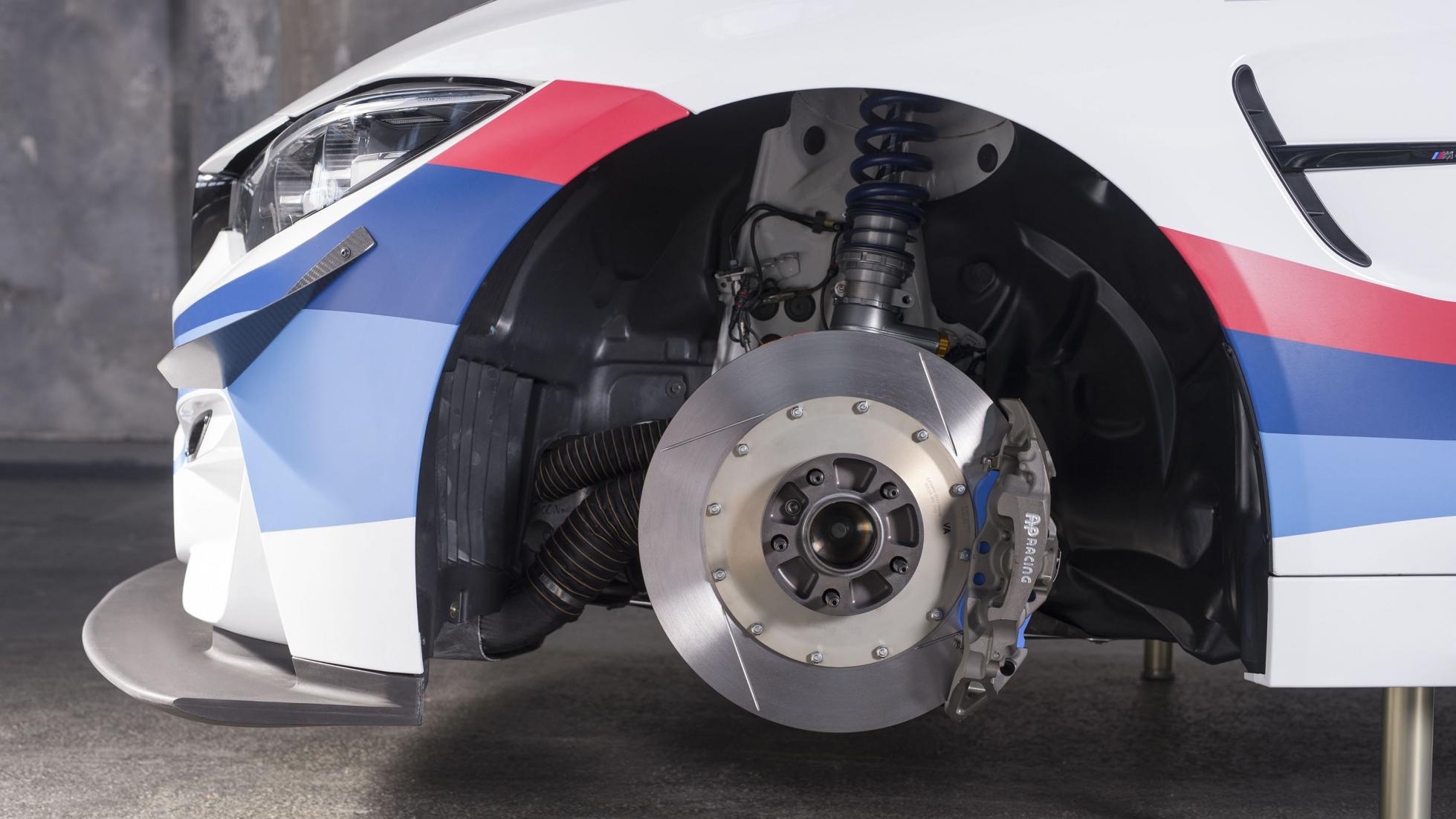BMW M4 GT4 