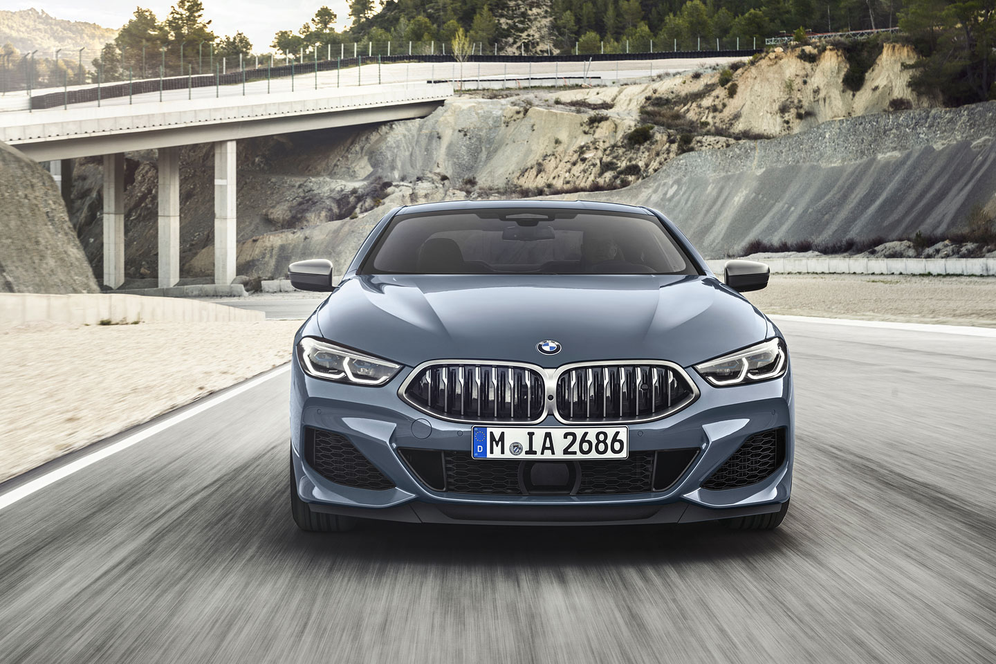 BMW 8