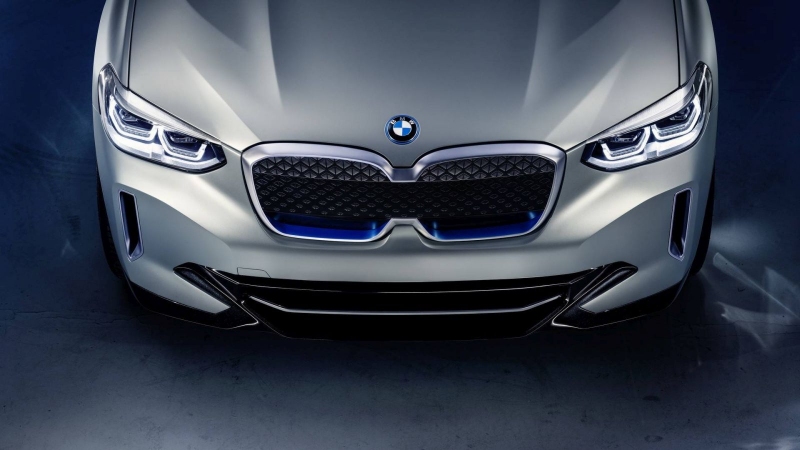 bmw maska nová