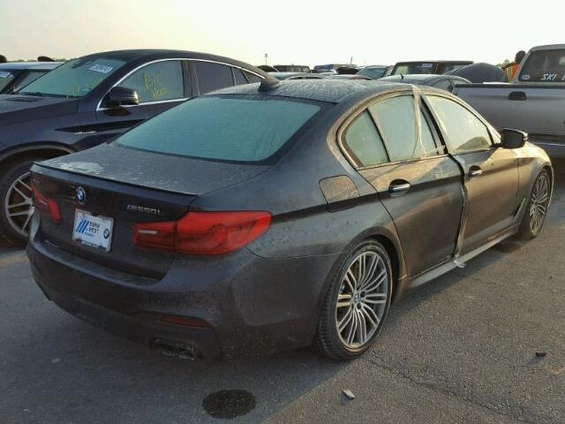 Nové BMW M550i v predaji za 5 200 €! Prečo?