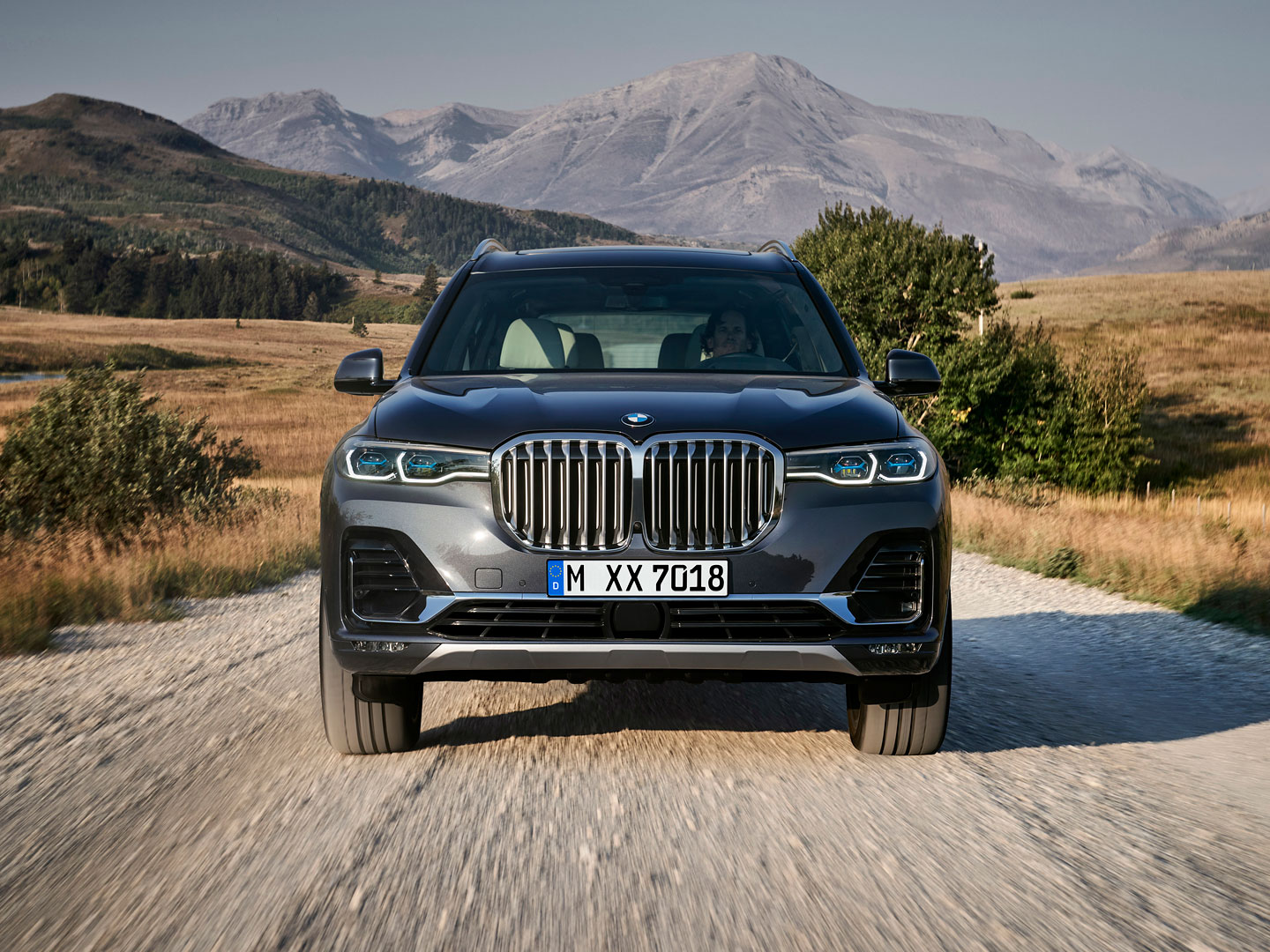 Horúca novinka, BMW X7, najväčšie SUV značky!