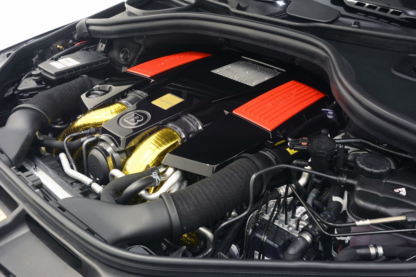 Úprava nového crossoveru Mercedes Gle coupé od Brabusu