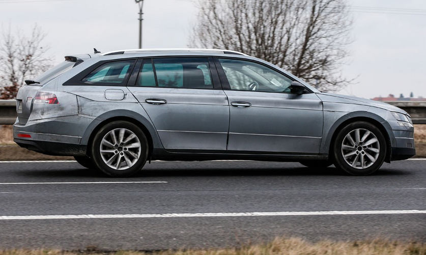 Škoda Superb Combi